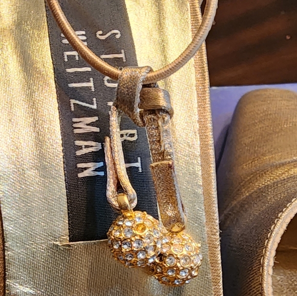 Stuart Weitman Gold Jeweled Ankle Strap Evening Shoe Size 8.5M - Picture 3 of 8